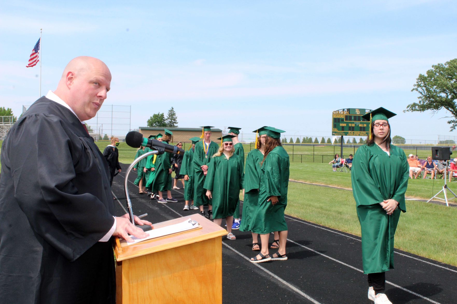 062920- ctzn=news=bdhs168.jpg